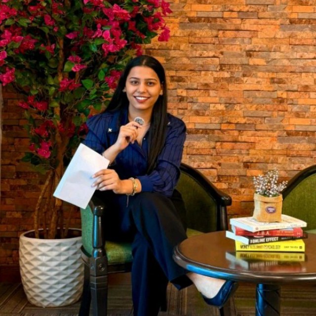 Portrait of Inderpreet Kaur, Brand Communication Team, FinEdge