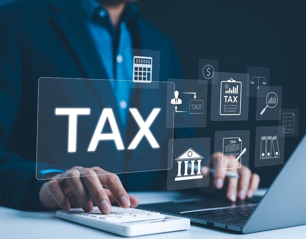3 Smart Tax Saving Tips for the Fiscal Yearend