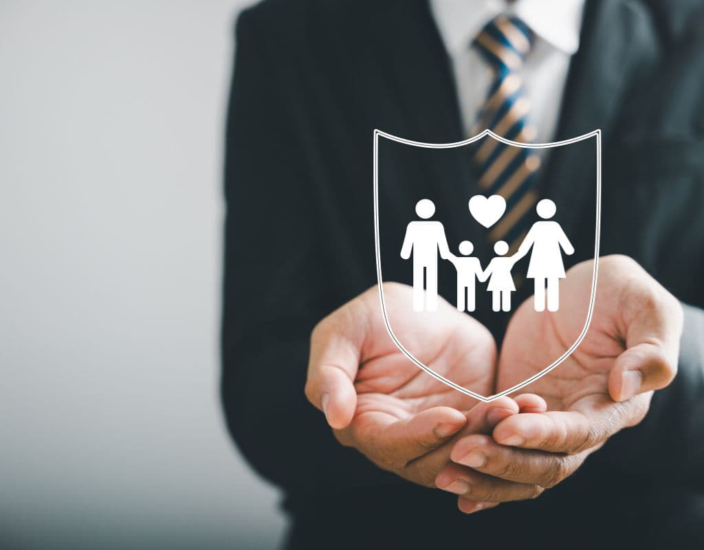 4 Reasons to be Wary of Life Insurance Agents!